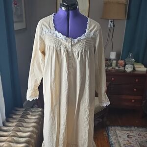 Women's Cream Nightgown with Lace Trim